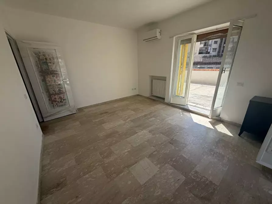 Immagine 8 di Appartamento in vendita  a Napoli