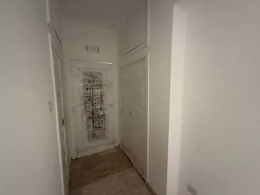 Immagine 12 di Appartamento in vendita  a Napoli