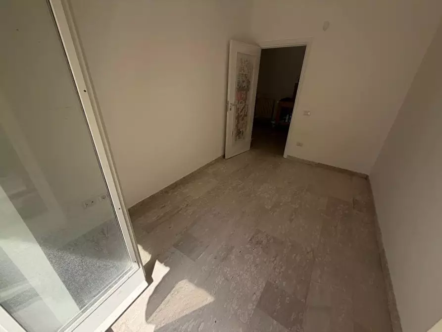 Immagine 15 di Appartamento in vendita  a Napoli