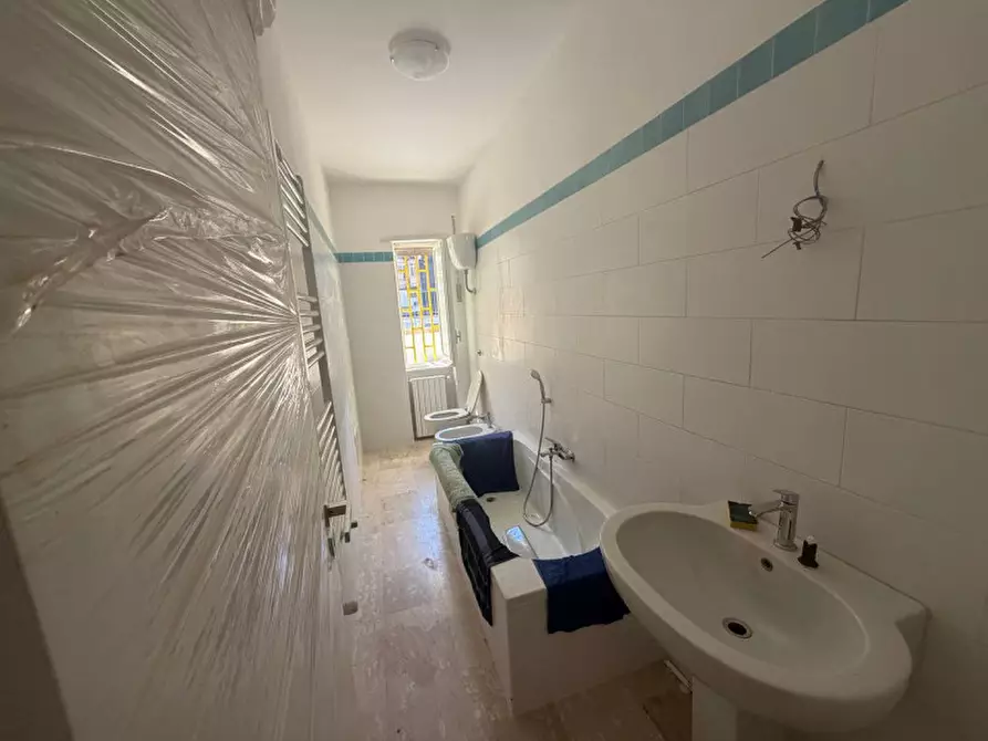 Immagine 23 di Appartamento in vendita  a Napoli