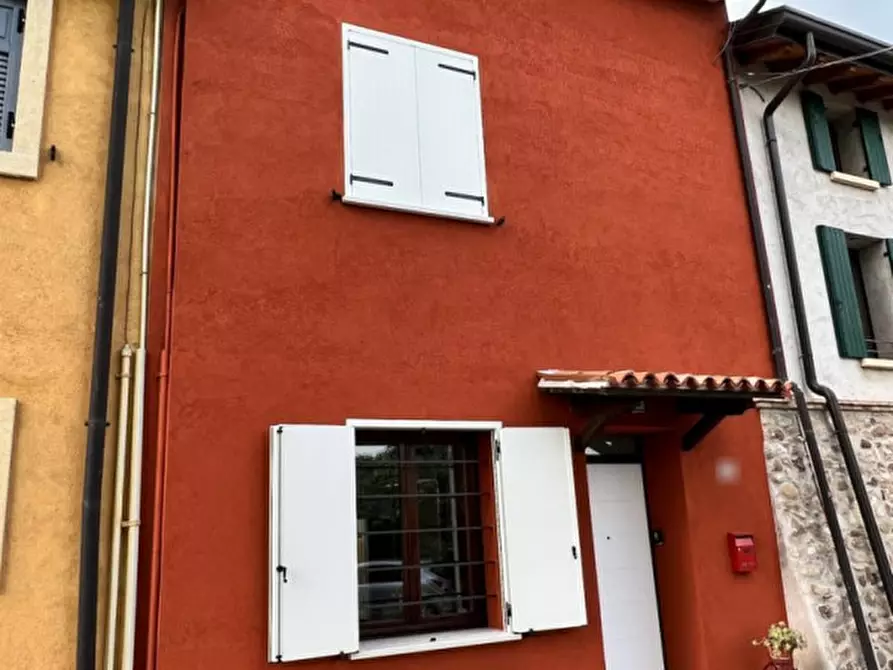 Immagine 3 di Villetta a schiera in vendita  in via Prandina a Valeggio Sul Mincio