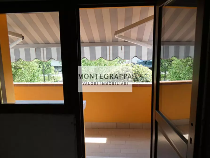 Immagine 14 di Casa bifamiliare in vendita  in Via Santa Fosca a Altivole