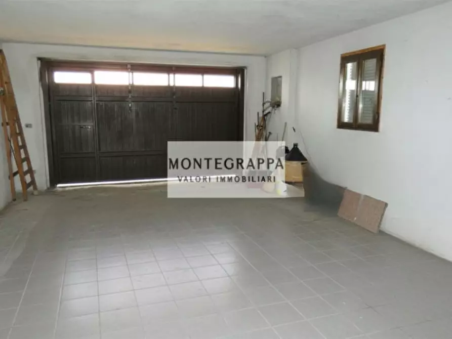 Immagine 15 di Casa bifamiliare in vendita  in Via Santa Fosca a Altivole