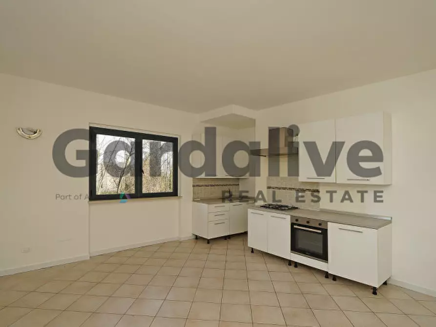 Immagine 8 di Appartamento in vendita  in Via Monticelli 1 a Soiano Del Lago