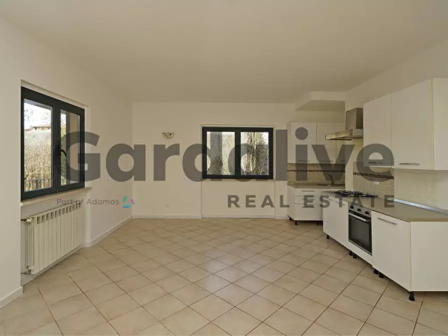 Immagine 10 di Appartamento in vendita  in Via Monticelli 1 a Soiano Del Lago