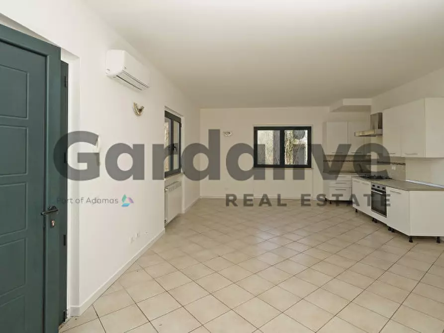 Immagine 15 di Appartamento in vendita  in Via Monticelli 1 a Soiano Del Lago