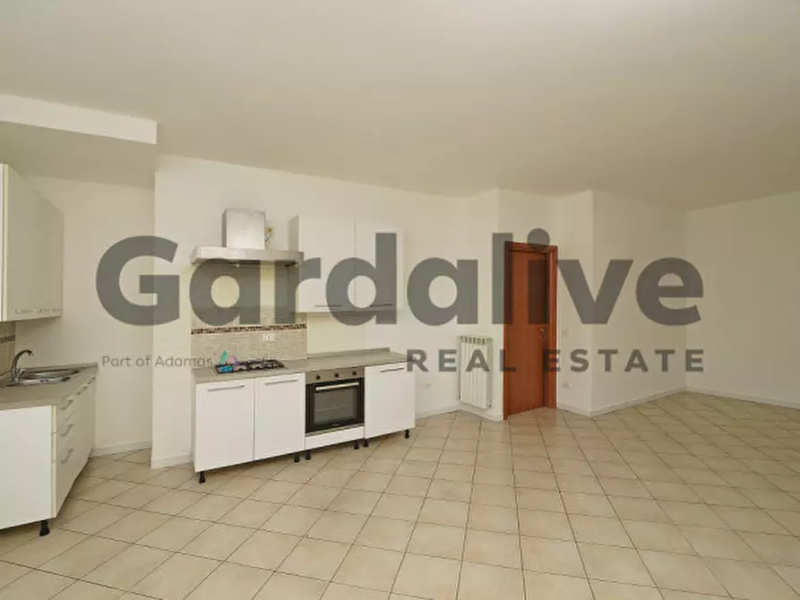 Immagine 15 di Appartamento in vendita  in Via Monticelli 1 a Soiano Del Lago