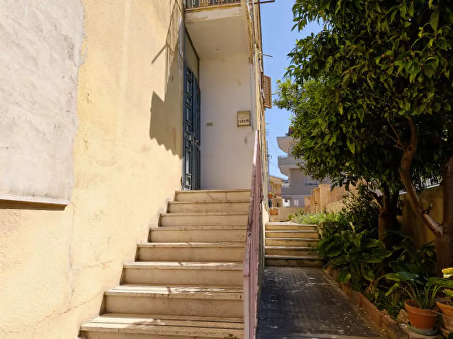 Immagine 33 di Appartamento in vendita  a Matino