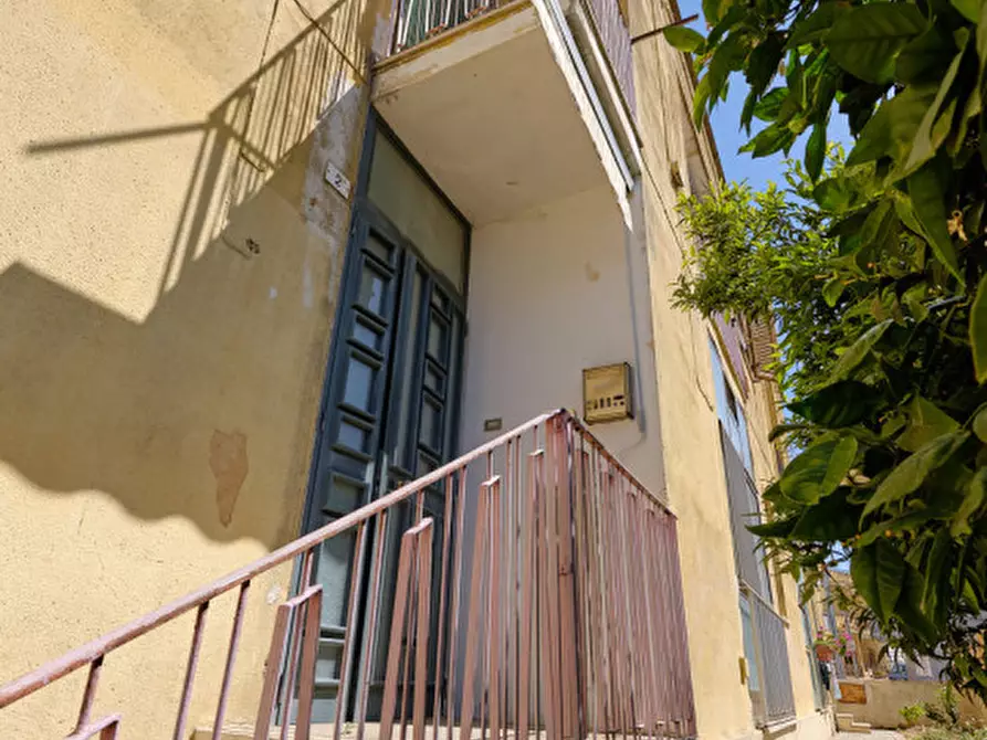 Immagine 35 di Appartamento in vendita  a Matino