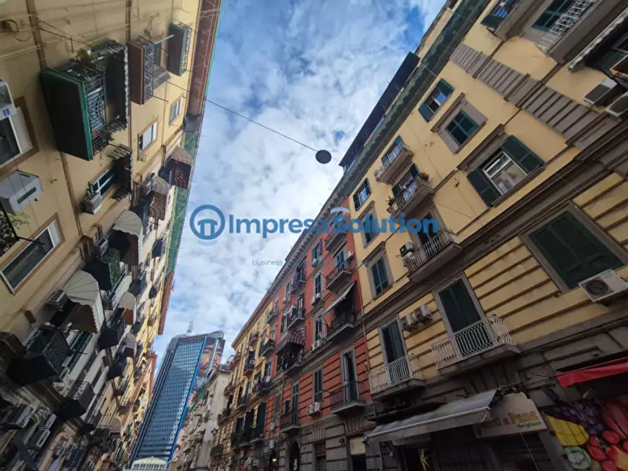 Immagine 4 di Negozio in vendita  in Via Ferrara a Napoli