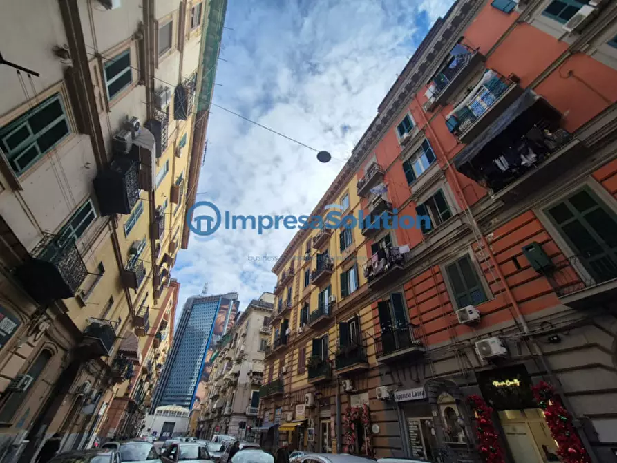 Immagine 7 di Negozio in vendita  in Via Ferrara a Napoli