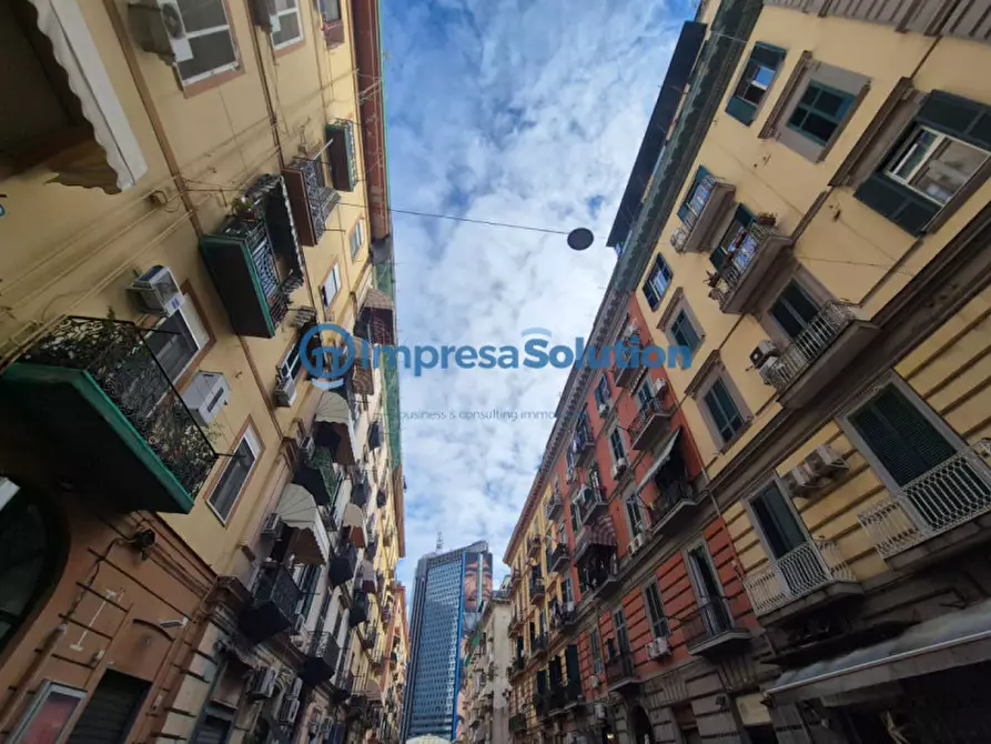 Immagine 8 di Negozio in vendita  in Via Ferrara a Napoli
