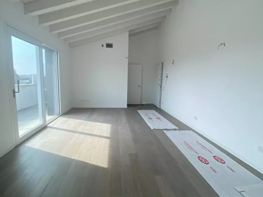 Immagine 10 di Attico in vendita  in VIA VENEZIA a Vigonza