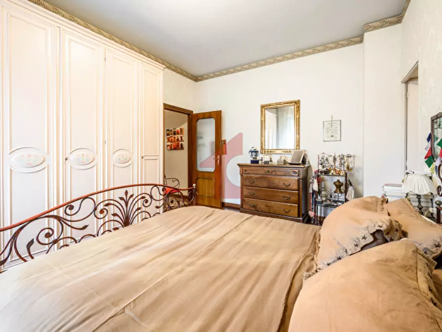 Immagine 44 di Appartamento in vendita  in via battibue a Parma