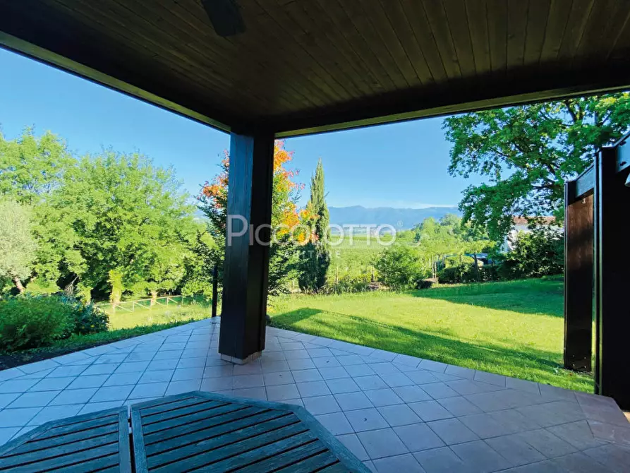 Immagine 9 di Villa in vendita  in via Mangesa a Conegliano