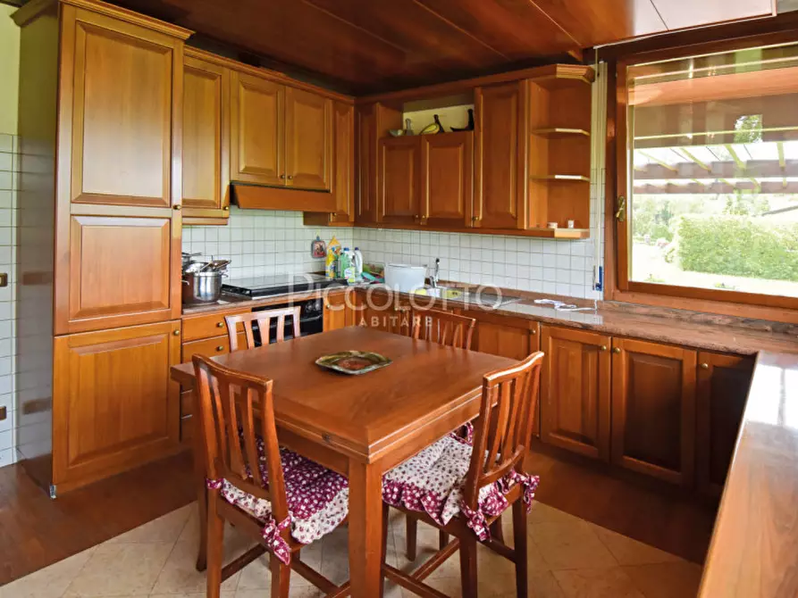 Immagine 21 di Villa in vendita  in via Mangesa a Conegliano