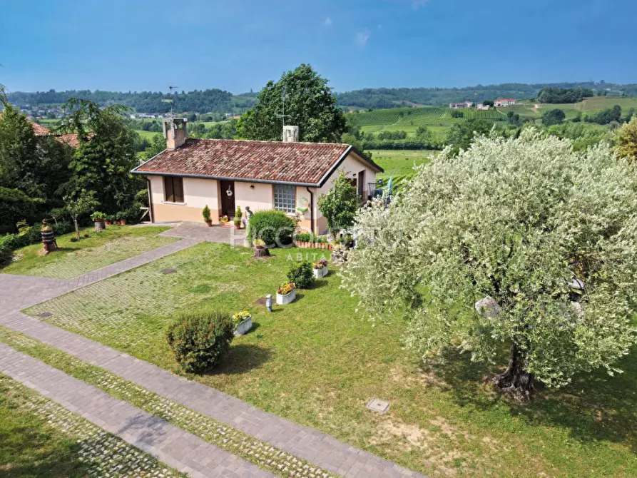 Immagine 47 di Villa in vendita  in via Mangesa a Conegliano
