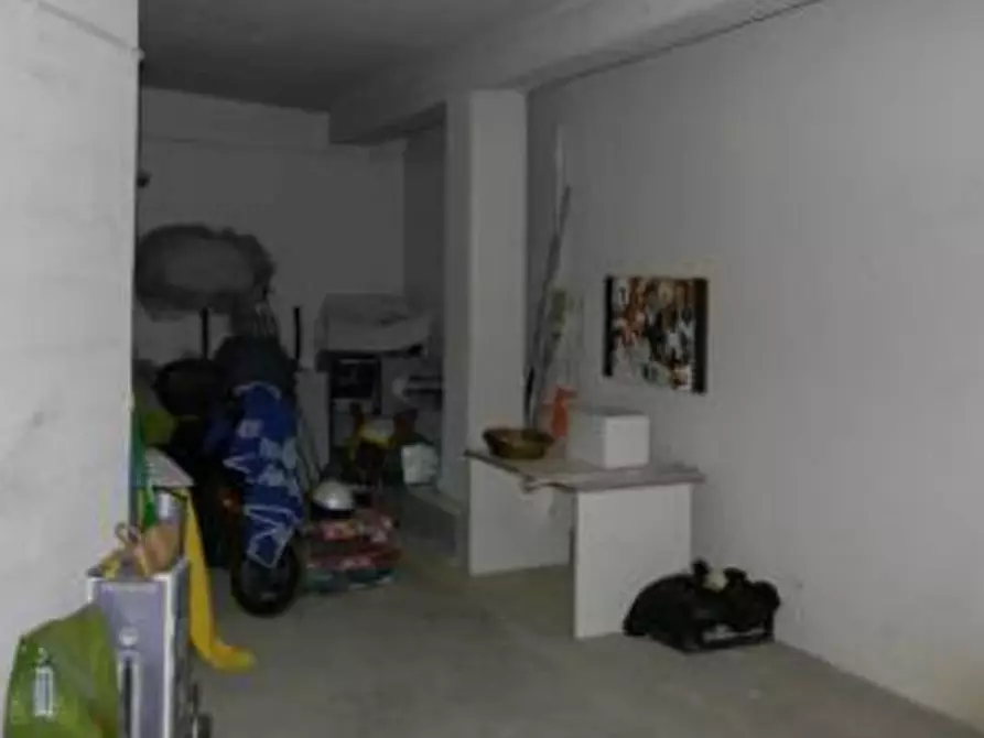 Immagine 4 di Garage in vendita  in Via Alione, 6 a Asti