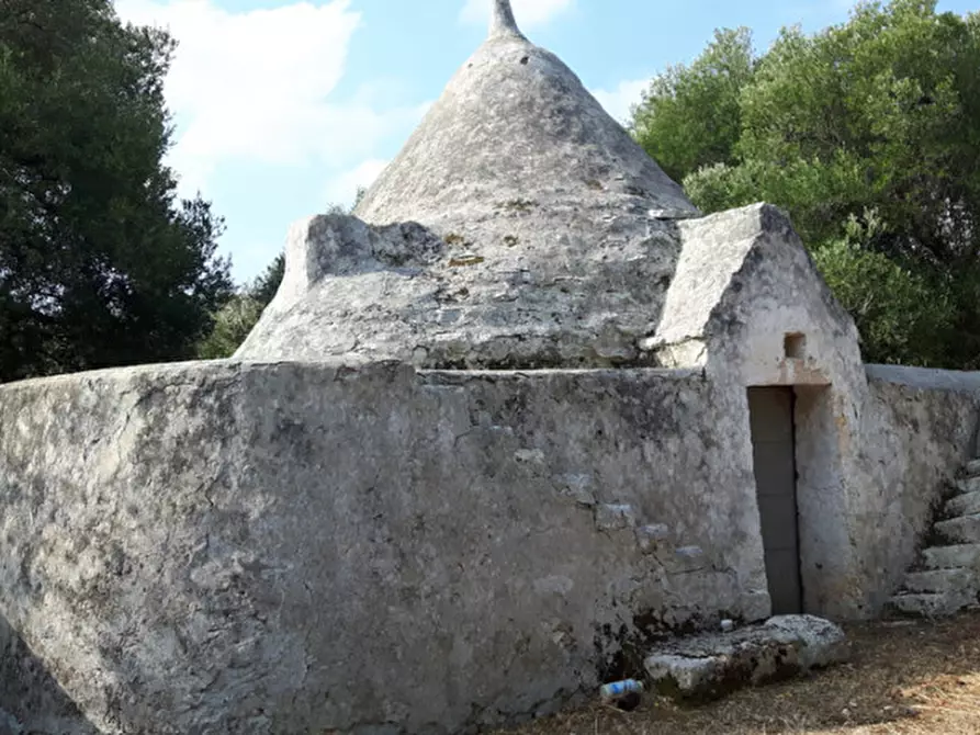 Immagine 1 di Rustico / casale in vendita  in C.da Casalini a Ostuni