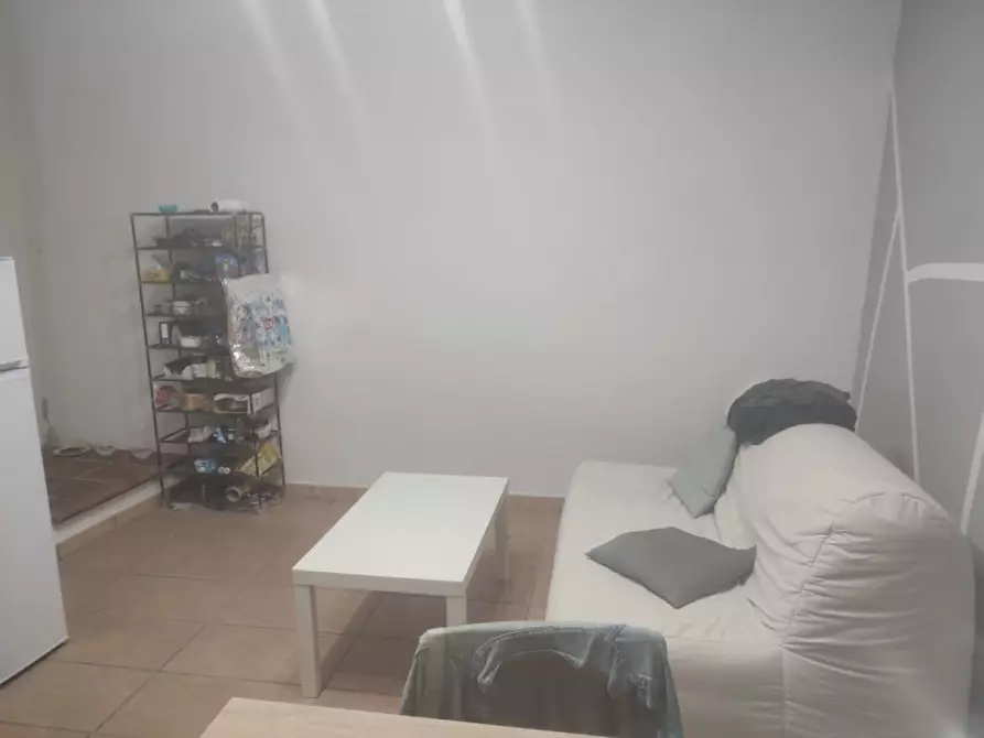 Immagine 5 di Appartamento in affitto  in corso vittorio emanuele 211 a Napoli