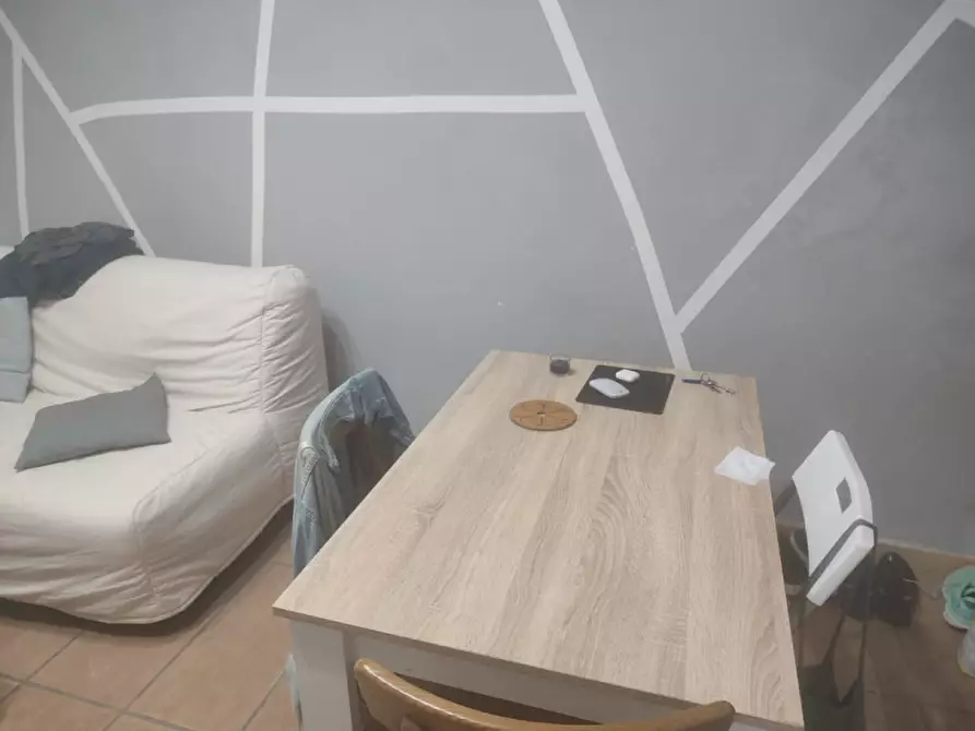 Immagine 13 di Appartamento in affitto  in corso vittorio emanuele 211 a Napoli