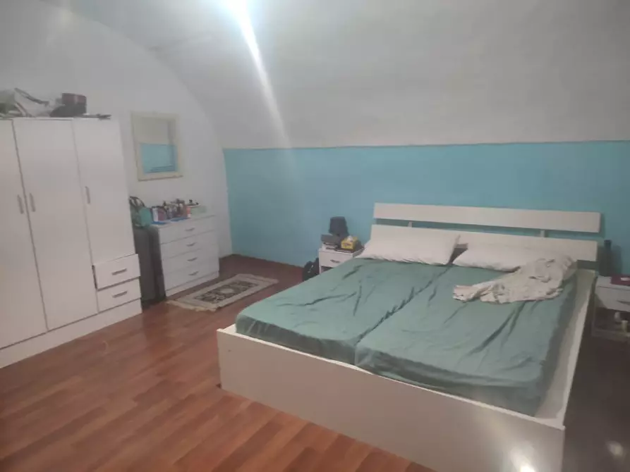 Immagine 17 di Appartamento in affitto  in corso vittorio emanuele 211 a Napoli