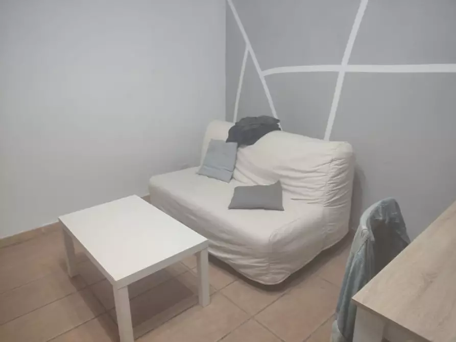 Immagine 19 di Appartamento in affitto  in corso vittorio emanuele 211 a Napoli