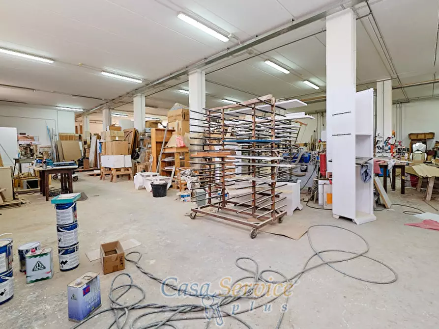 Immagine 7 di Capannone industriale in vendita  a Gallipoli