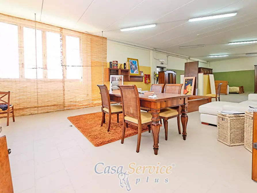 Immagine 15 di Capannone industriale in vendita  a Gallipoli