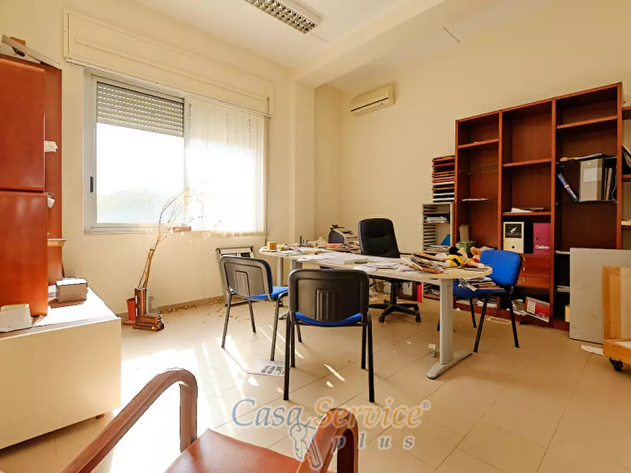 Immagine 19 di Capannone industriale in vendita  a Gallipoli