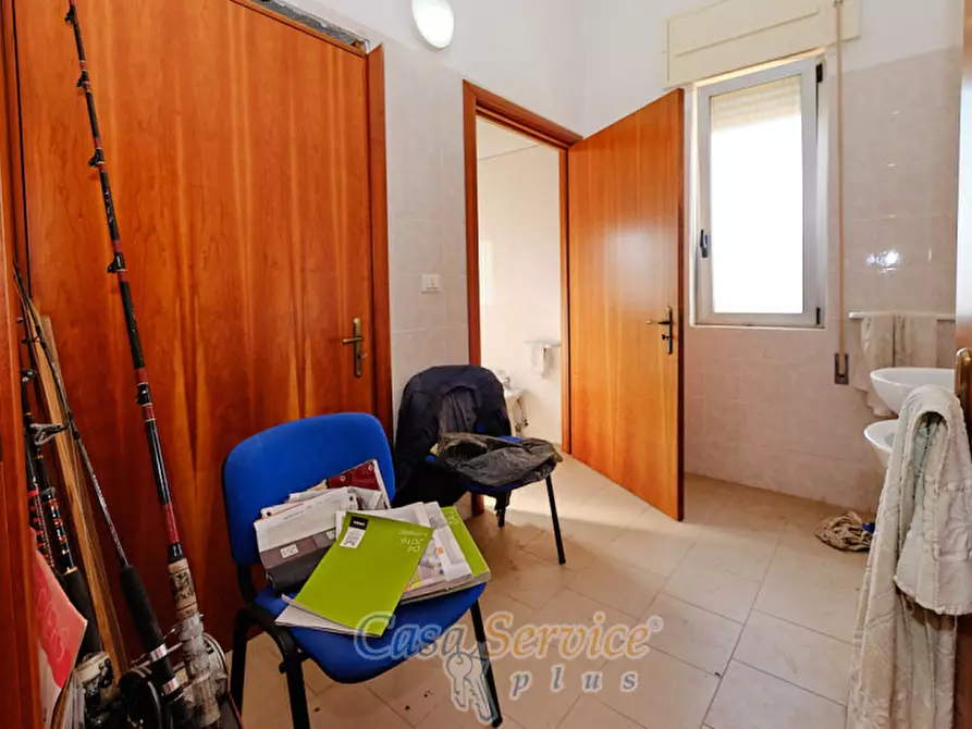 Immagine 46 di Capannone industriale in vendita  a Gallipoli