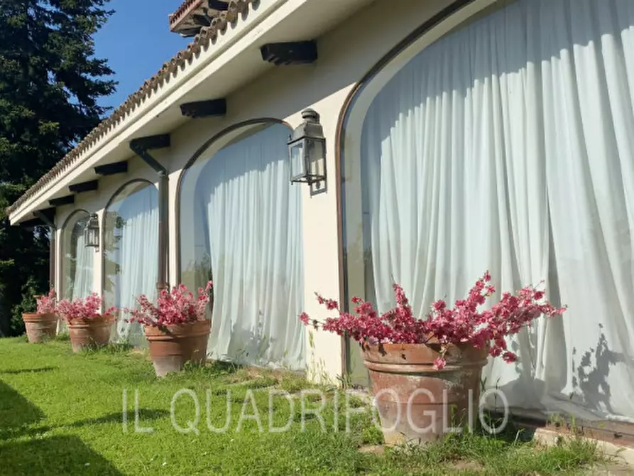 Immagine 4 di Villa in vendita  a Cesena