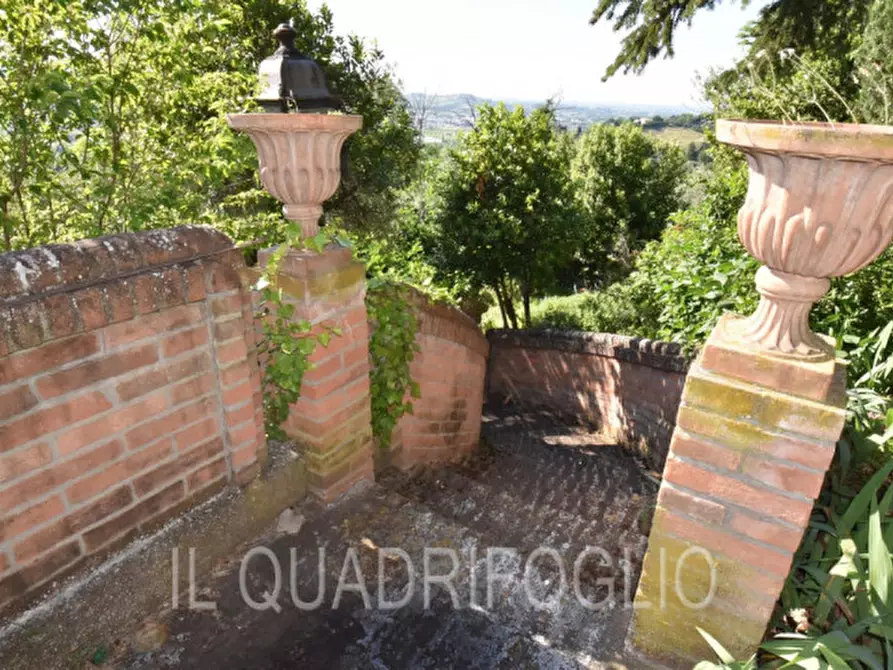 Immagine 5 di Villa in vendita  a Cesena