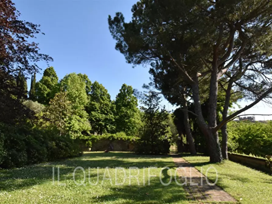 Immagine 8 di Villa in vendita  a Cesena