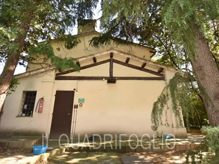 Immagine 11 di Villa in vendita  a Cesena