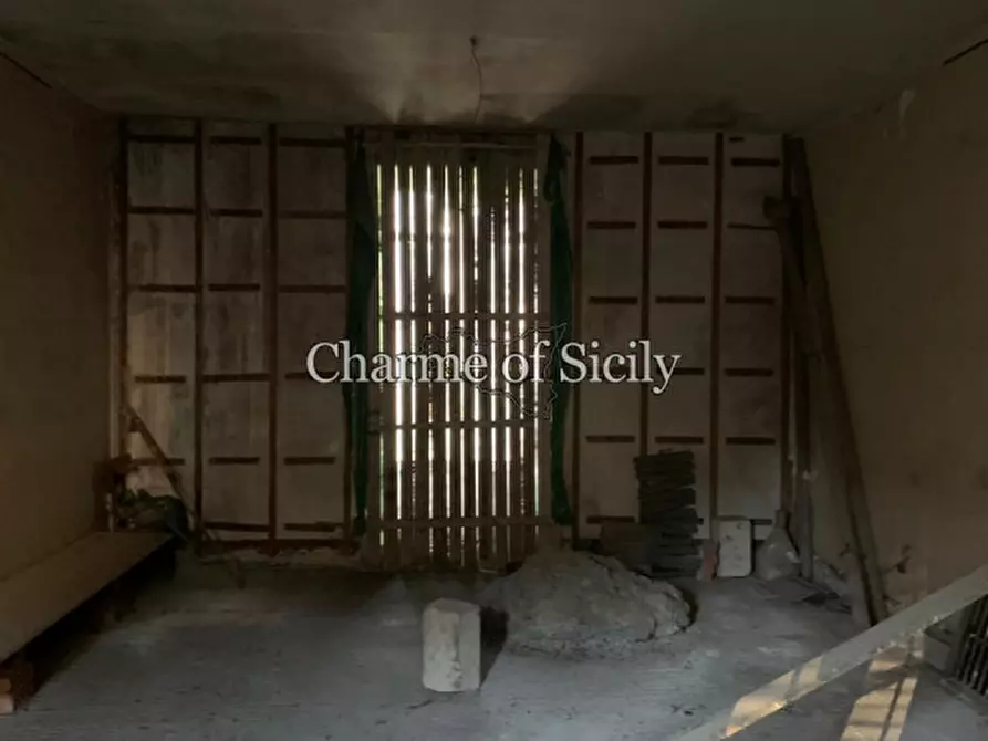 Immagine 4 di Casa indipendente in vendita  in Piazza Matteotti a Modica