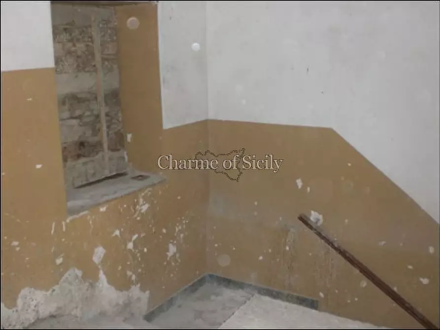 Immagine 10 di Casa indipendente in vendita  in Piazza Matteotti a Modica