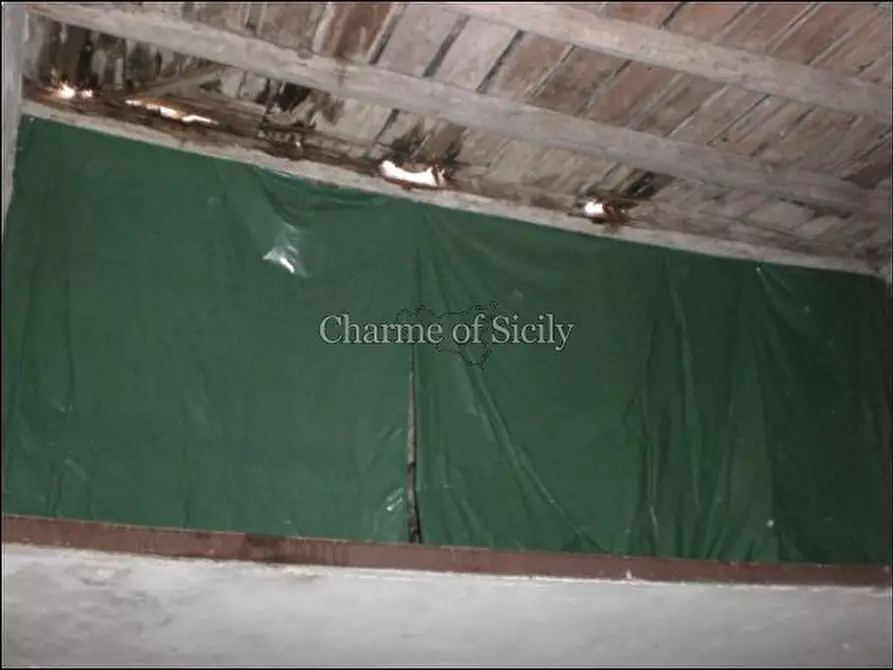 Immagine 20 di Casa indipendente in vendita  in Piazza Matteotti a Modica