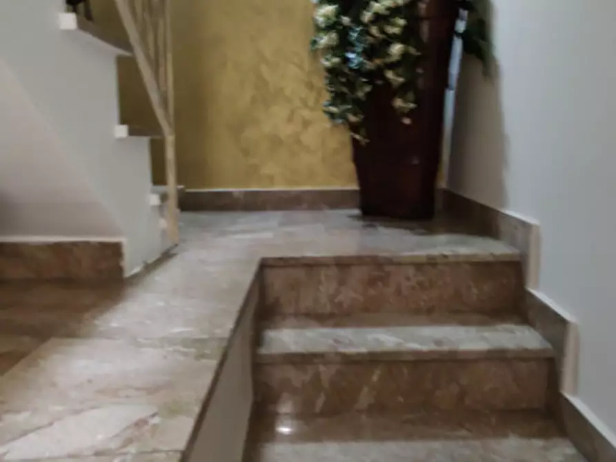 Immagine 10 di Casa indipendente in vendita  in VIA VITTORIO EMANUELE N.34 a Palagonia