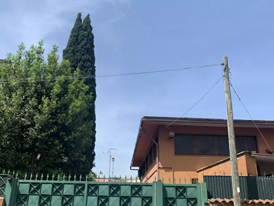 Immagine 2 di Capannone industriale in vendita  in Via Ittiri a Roma