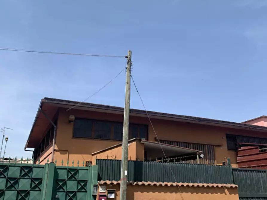 Immagine 18 di Capannone industriale in vendita  in Via Ittiri a Roma