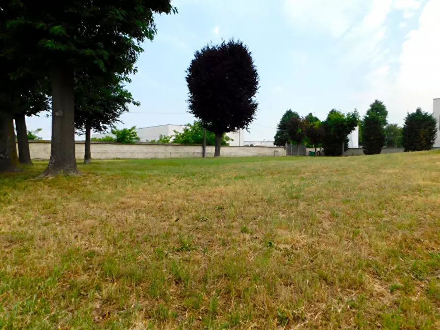 Immagine 24 di Villa in vendita  in via Tramia n° 93 a Garlasco