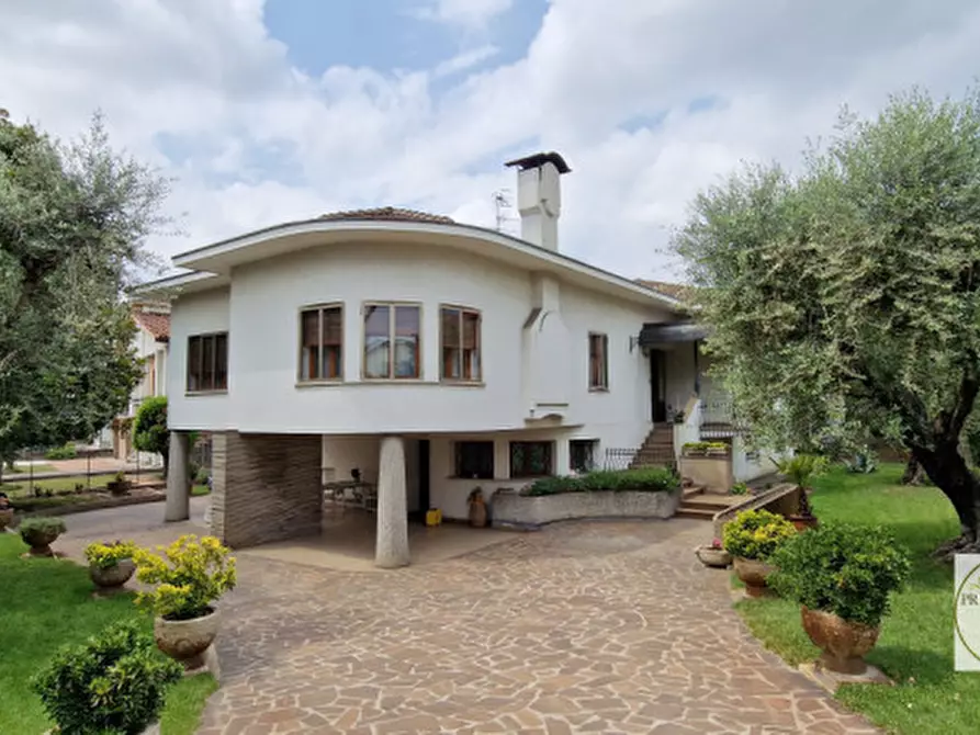 Immagine 40 di Casa indipendente in vendita  in Cadorna a Monselice