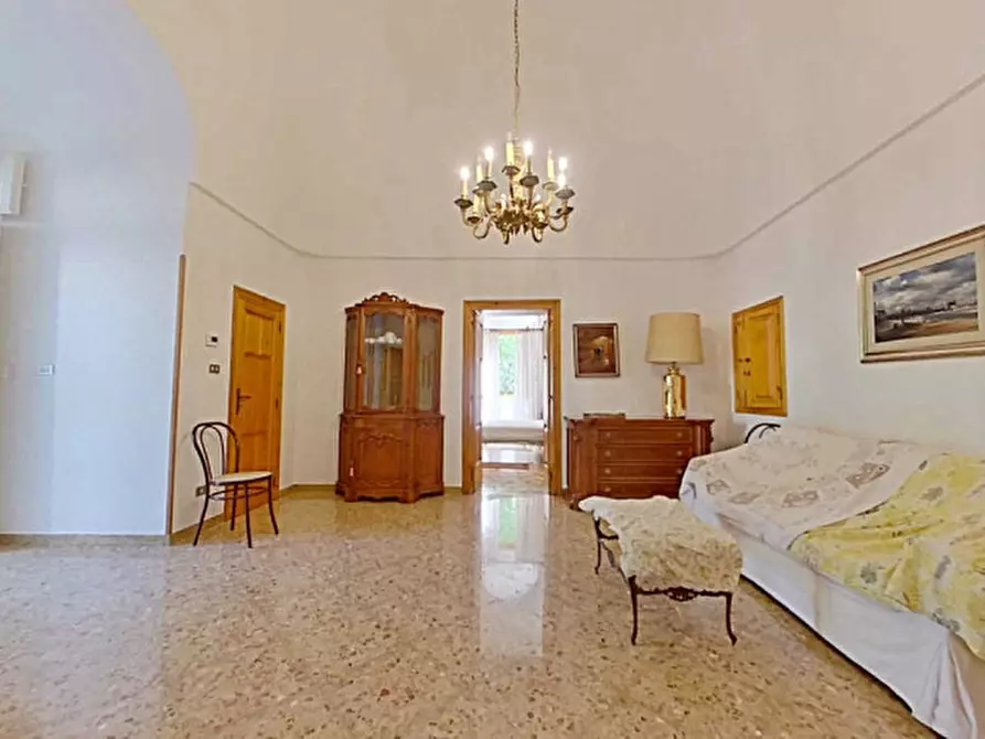 Immagine 25 di Rustico / casale in vendita  in Pecola a Fasano