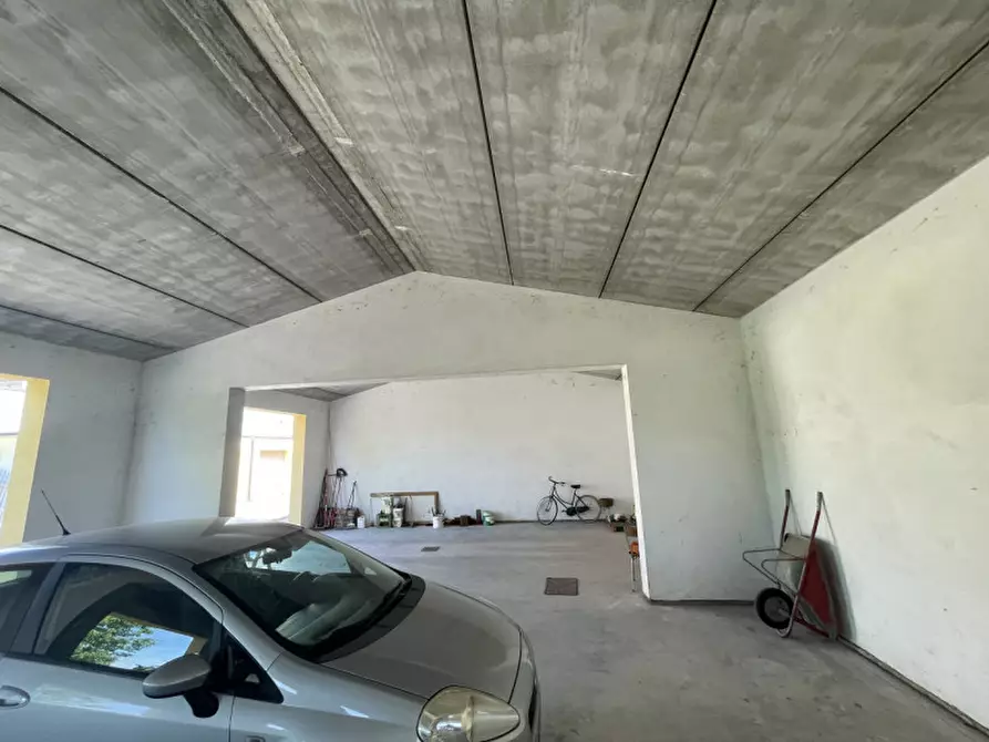 Immagine 8 di Casa trifamiliare in vendita  a Pegognaga