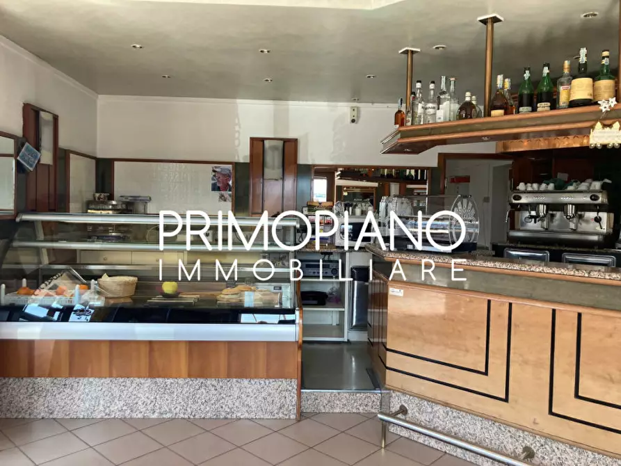 Immagine 3 di Attività commerciale in vendita  in Via al Lago a Pergine Valsugana