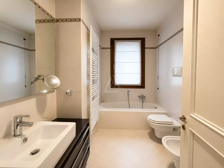 Immagine 11 di Appartamento in vendita  in Via dei Carpani a Castelfranco Veneto