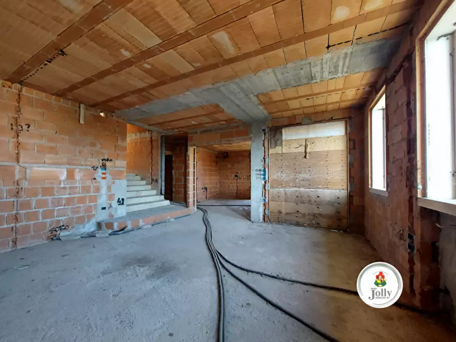 Immagine 2 di Casa indipendente in vendita  in Via Verdi a Correzzola