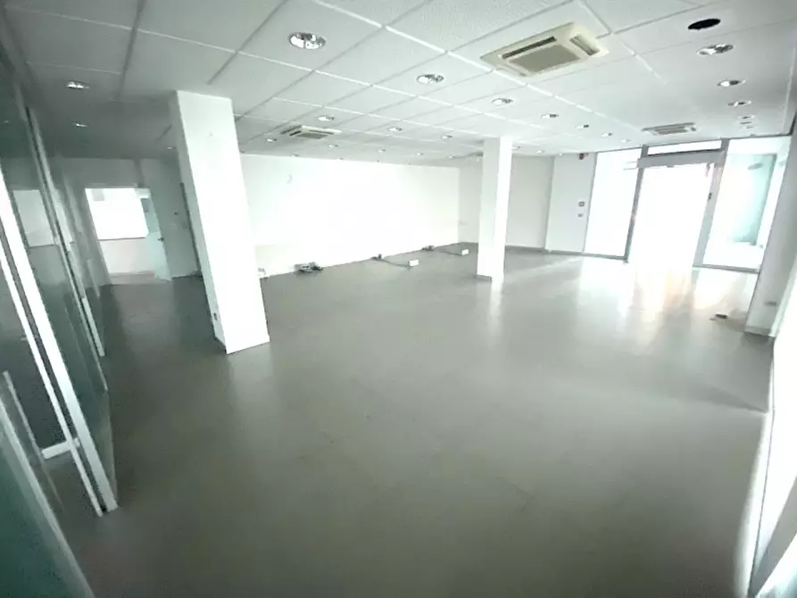 Immagine 2 di Ufficio in affitto  in VIA ROMA a Forli'