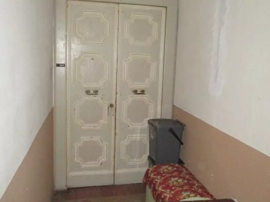 Immagine 19 di Palazzo in vendita  a Ostra